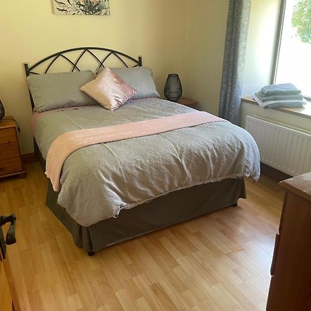 Castlegregory-Seaside 2 Bedroomed Cottage 外观 照片